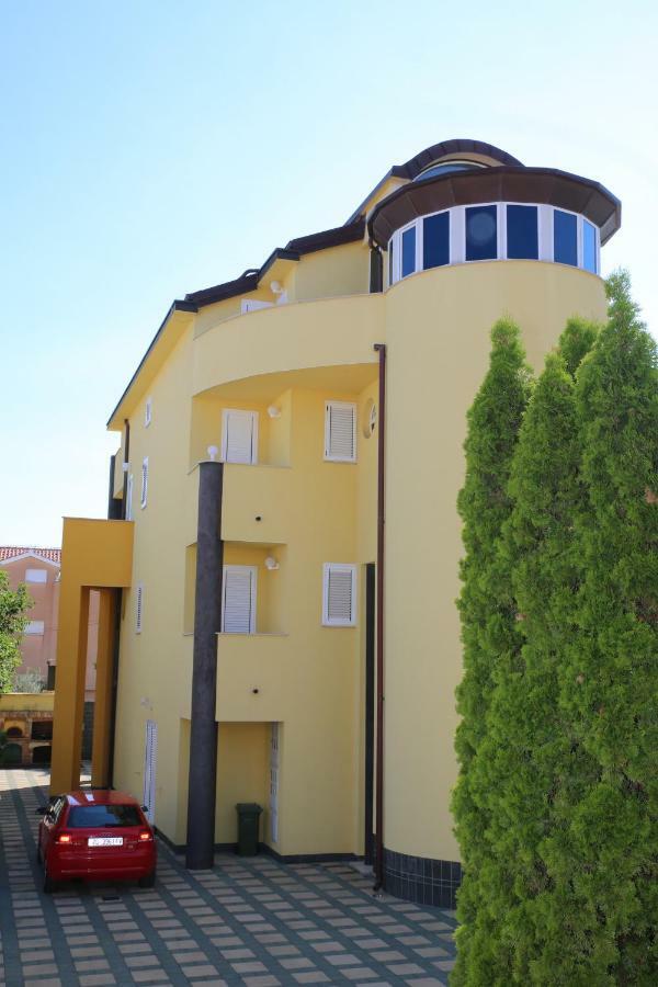 Hotel Vila Nara Vodice Exterior foto